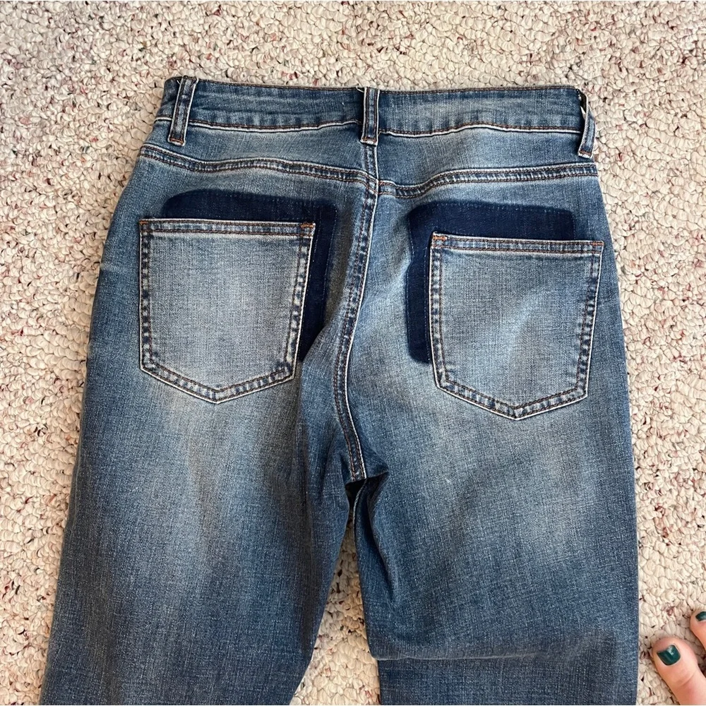 Tobi Jeans - Picture 2 of 4